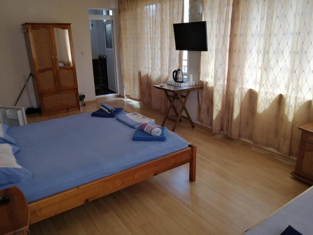 Guest House "Zora - Sarafovo" Бургас Екстериор снимка