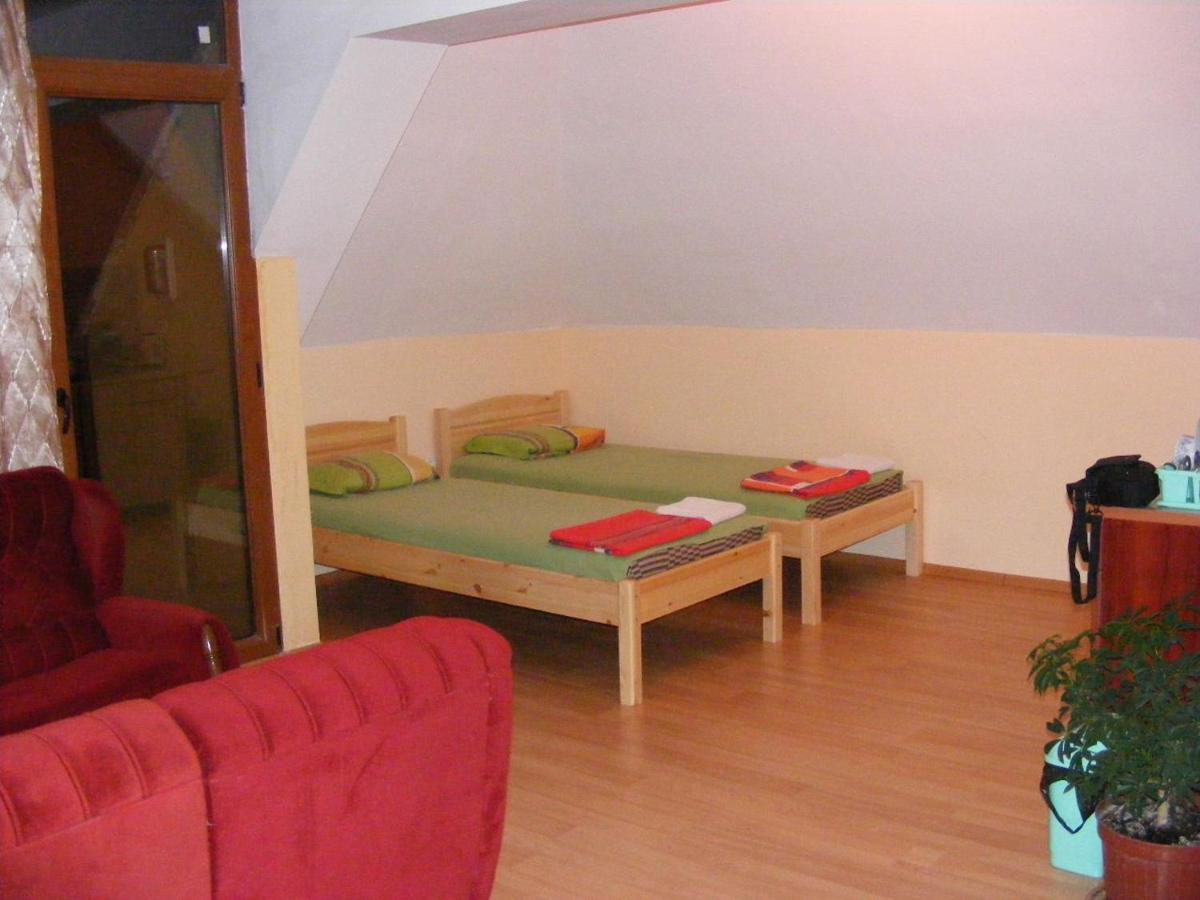 Guest House "Zora - Sarafovo" Бургас Екстериор снимка