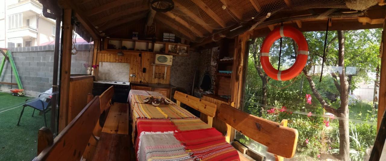 Guest House "Zora - Sarafovo" Бургас Екстериор снимка