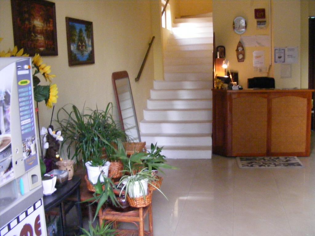 Guest House "Zora - Sarafovo" Бургас Екстериор снимка